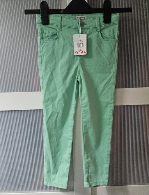Buy & Sell Weston Point Halton - Photos for 🌟NEW🌟 Age 4-5 OUTFIT jeans
