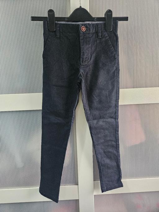Buy & Sell Weston Point Halton - Photos for Age 5 NEXT navy chino trousers
