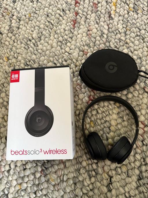 Buy & Sell West Midlands Birmingham - Photos for Beats Solo 3 Wireless headphones