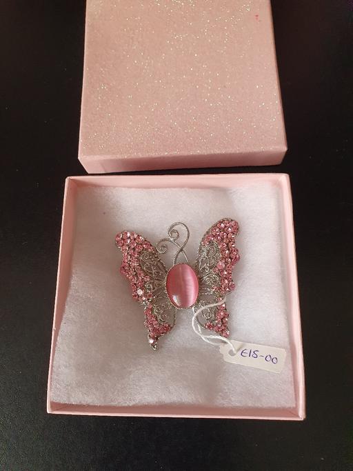 Buy & Sell West Midlands Dudley - Photos for crystal butterfly brooch NEW