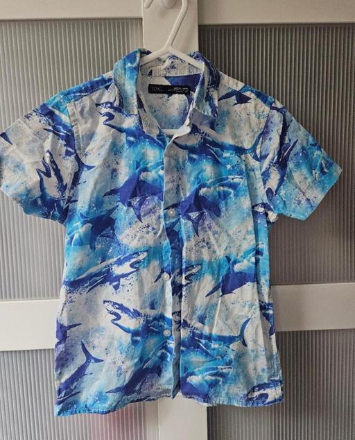 Buy & Sell Weston Point Halton - Photos for Age 4 NEXT shirt