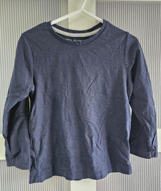 Buy & Sell Weston Point Halton - Photos for Age 4 MATALAN navy top