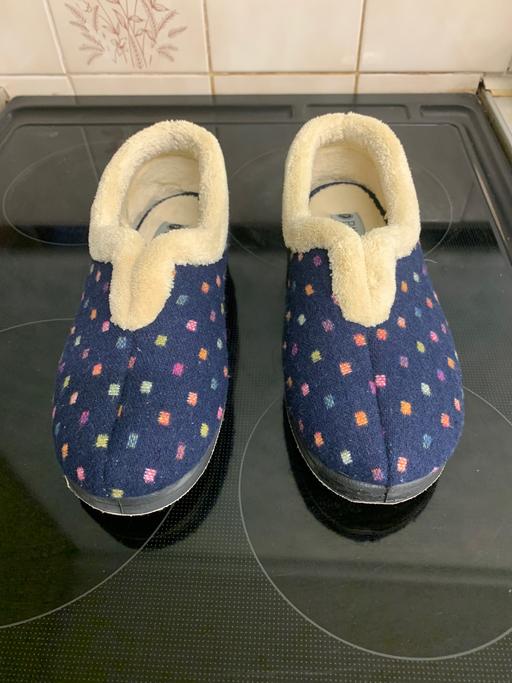 Buy & Sell West Midlands Walsall - Photos for Ladies Pavers slippers