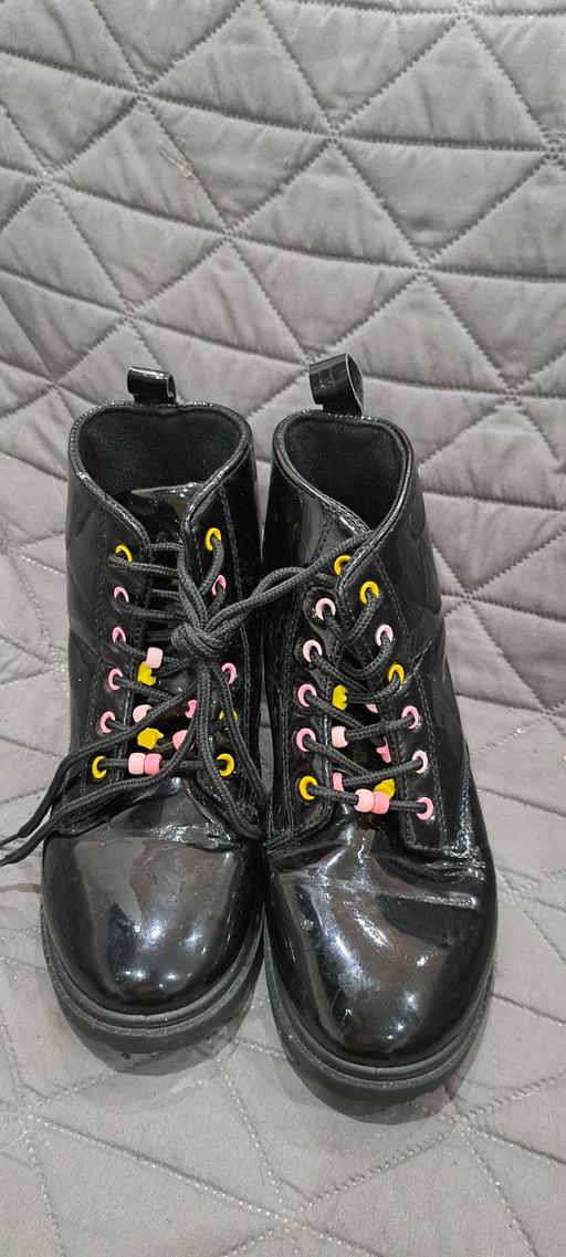 Buy & Sell West Midlands Birmingham - Photos for Boots EU 35