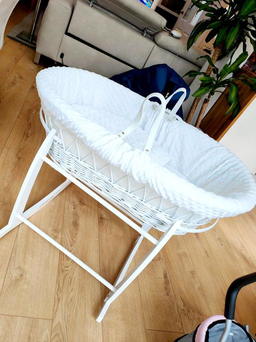 Buy & Sell North West London Burnt Oak - North West London - Photos for Clair de Lune - Waffle White Moses Basket