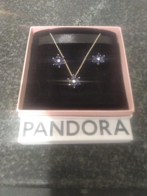 Buy & Sell Kent Sevenoaks - Photos for beautiful blue flower set