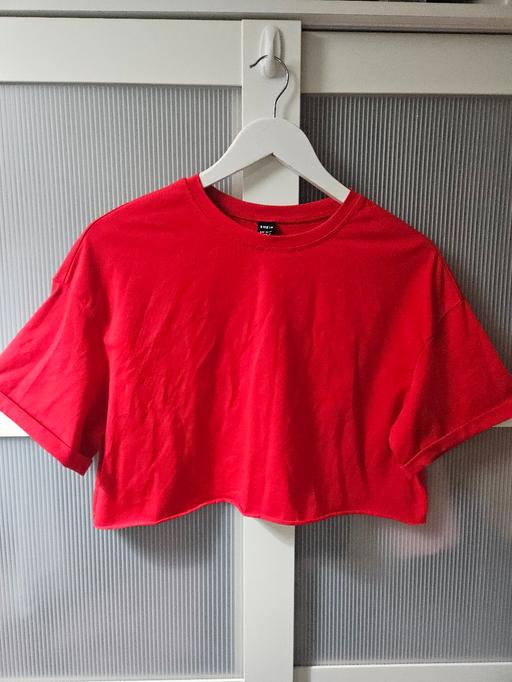 Buy & Sell Weston Point Halton - Photos for Size M SHEIN red cropped top