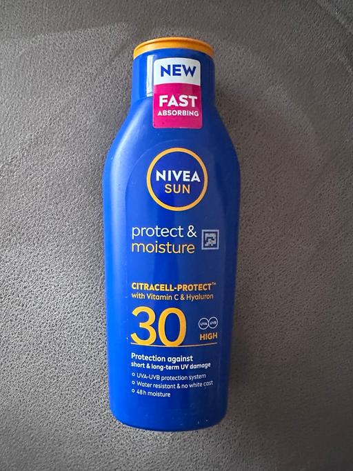 Buy & Sell West Midlands Birmingham - Photos for Nivea SPF30 Sun Lotion 400ml NEW