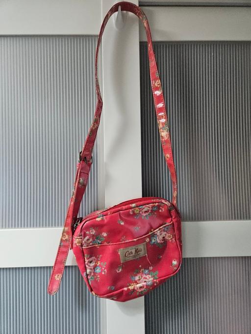 Buy & Sell Halton Weston Point - Watford - Photos for CATH KIDS pink bag