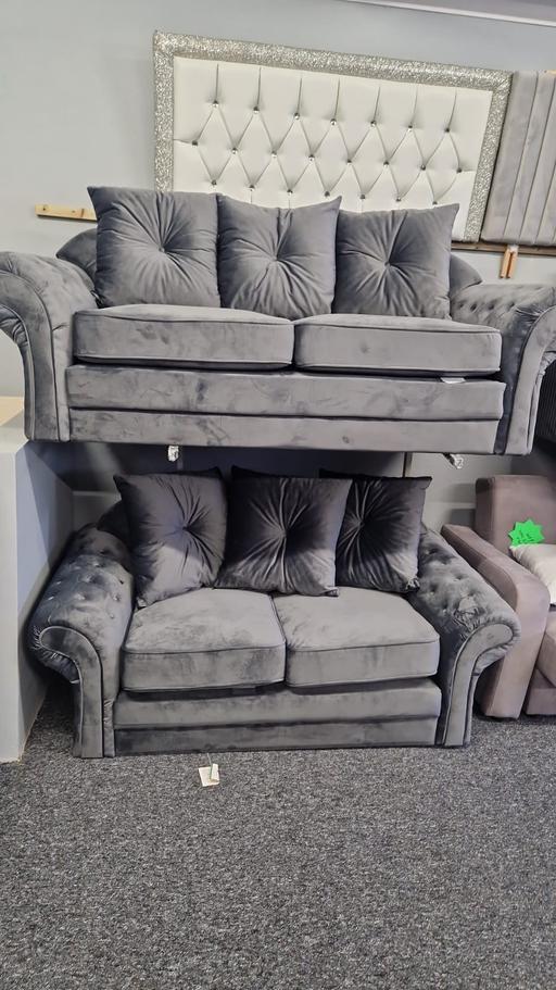 Buy & Sell Burton-on-Trent East Staffordshire - Photos for 2+3 seater sofas