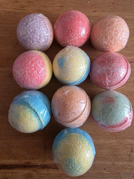 Buy & Sell Lancashire Blackpool - Photos for Bath bombs x 10 NEW