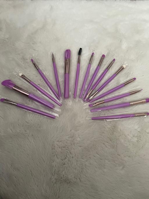 Buy & Sell West Midlands Solihull - Photos for Purple Make up brushes set - 15 brushes. New