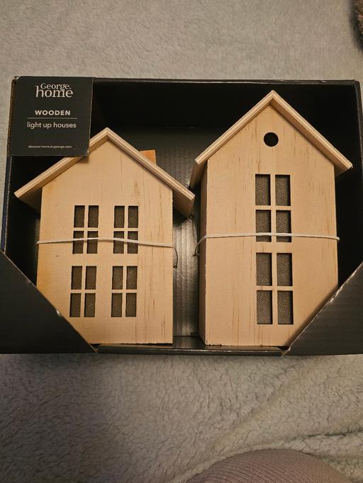 Buy & Sell Merseyside Knowsley - Photos for Wooden Light Up Houses