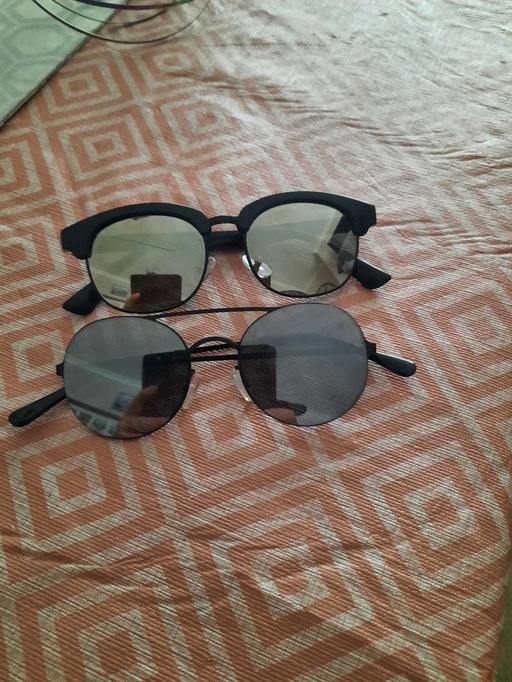 Buy & Sell West Midlands Wolverhampton - Photos for childs mirrored sunglass age 10