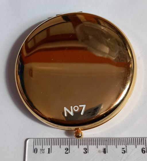 Buy & Sell Merseyside Saint Helens - Photos for vintage no 7 powder compact