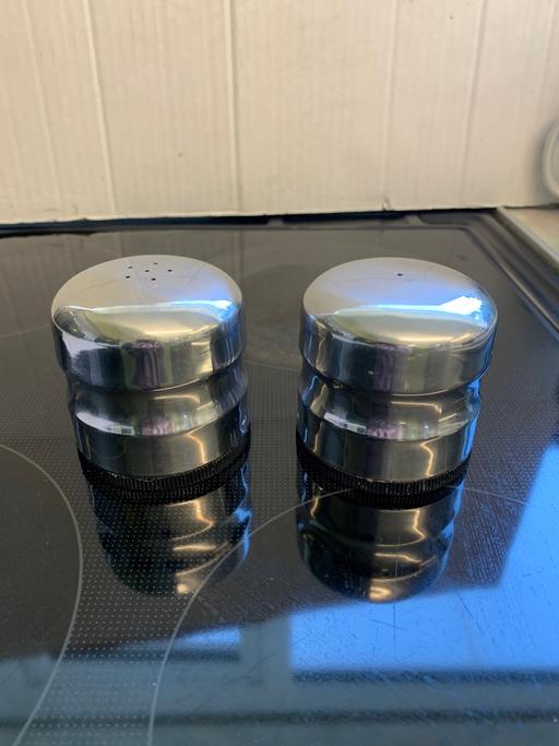 Buy & Sell West Midlands Walsall - Photos for Salt and pepper pots