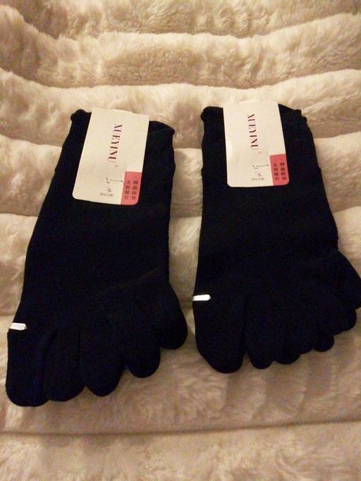 Buy & Sell West Midlands Wolverhampton - Photos for 2 Pairs socks with toes in fit about a size 4