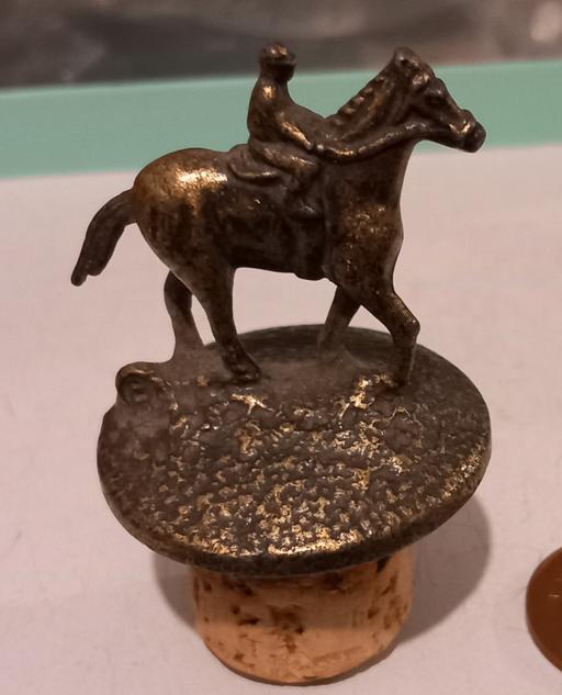 Buy & Sell Merseyside Saint Helens - Photos for blanton's bourbon horse bottle stopper