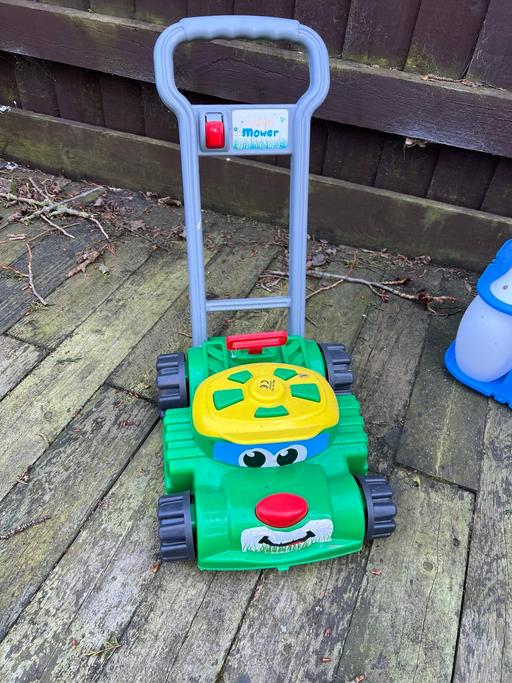 Buy & Sell West Yorkshire Wakefield - Photos for Toddler push lawnmower