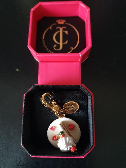 Buy & Sell Upper Gornal Dudley - Photos for juicy couture cake charm