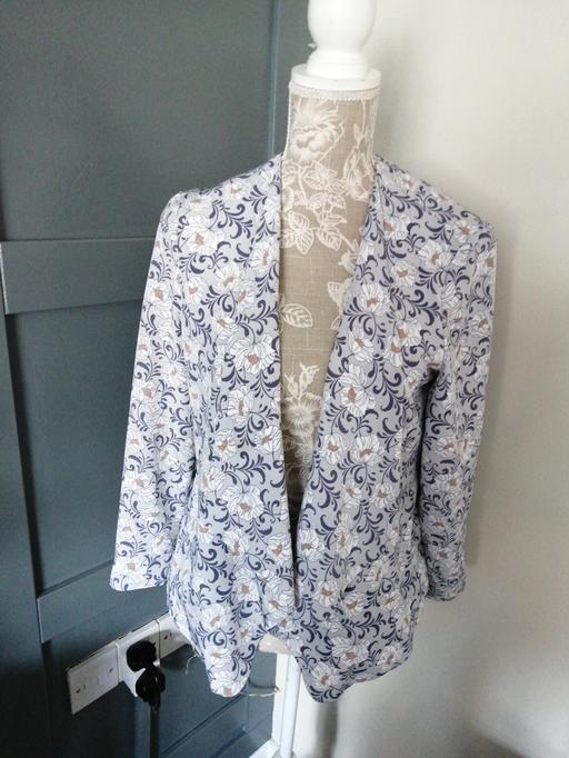 Buy & Sell West Midlands Wolverhampton - Photos for ladies waterfall jacket worn once size 12