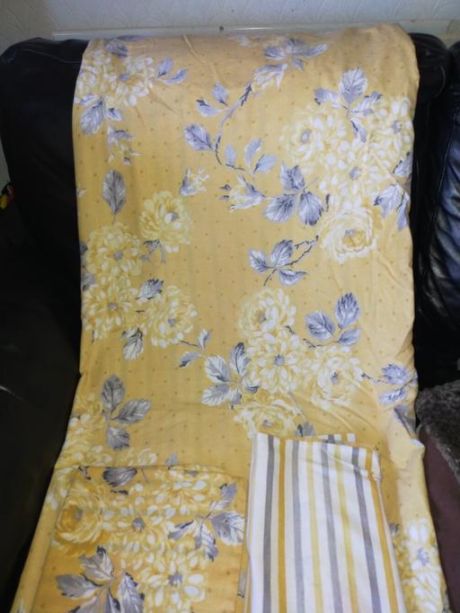 Buy & Sell West Midlands Sandwell - Photos for Duvet cover with two pillow cases