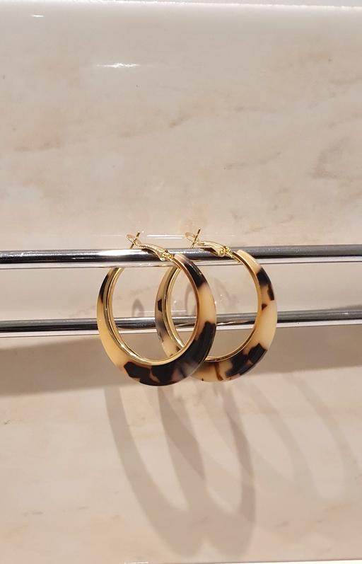 Buy & Sell South West London Fulham Broadway - South West London - Photos for Hawksbill Colour Earring Gold