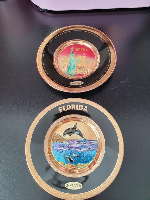 Buy & Sell West Midlands Dudley - Photos for decorative/ornamental plates x 2