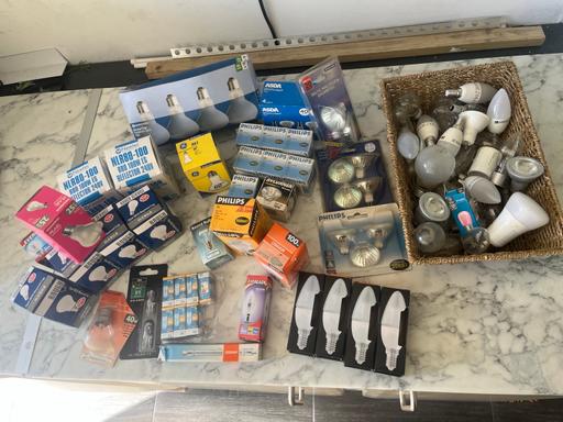 Buy & Sell West Midlands Dudley - Photos for Joblot of light bulbs