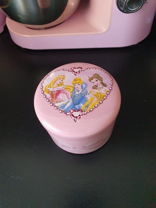 Buy & Sell West Midlands Dudley - Photos for Disney Princess trinket box
