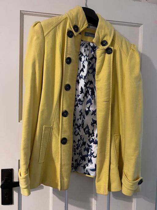 Buy & Sell Hampshire Southampton - Photos for Yellow blazer