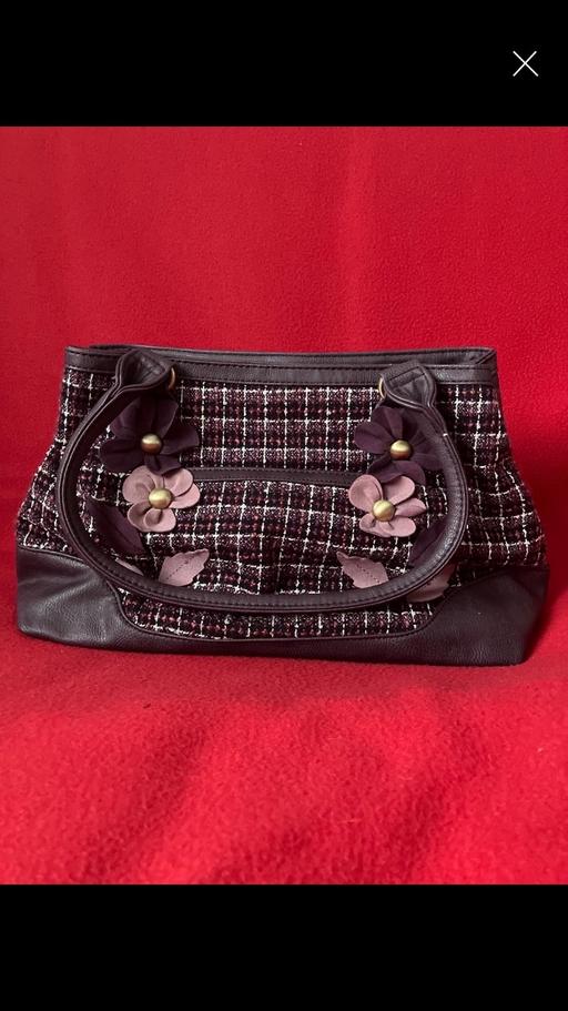 Buy & Sell Rowley Regis Sandwell - Photos for Ladies Purple Handbag