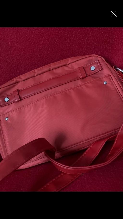 Buy & Sell West Midlands Sandwell - Photos for Ladies Red Handbag
