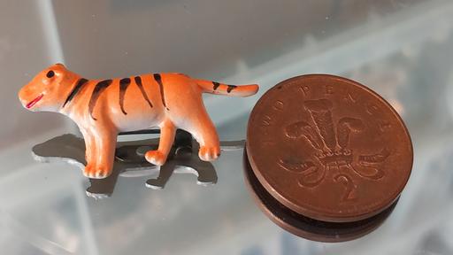 Buy & Sell Thatto Heath Saint Helens - Photos for vintage metal enamel tiger brooch