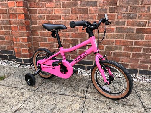 Buy & Sell Staffordshire Lichfield - Photos for Children’s pink Pinnacle bike 14’’