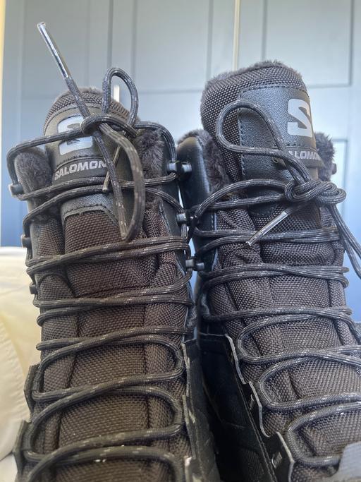 Buy & Sell South East London Camberwell - South East London - Photos for Salomon toundra boots