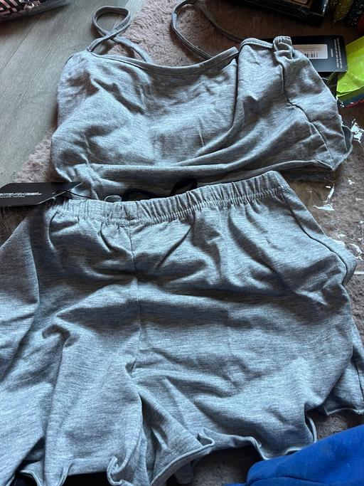 Buy & Sell West Midlands Wolverhampton - Photos for New plt pj set size 8