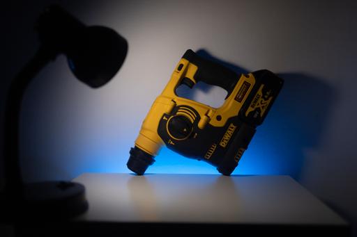 Buy & Sell South East London Croydon - Photos for dewalt hammerdrill+battery 4ah 18v