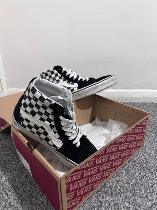 Buy & Sell East London Maryland - East London - Photos for Vans Sk8-Hi Checkered B&W