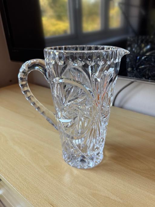 Buy & Sell South East London New Eltham - South East London - Photos for Beautiful cut glass jug/vase
