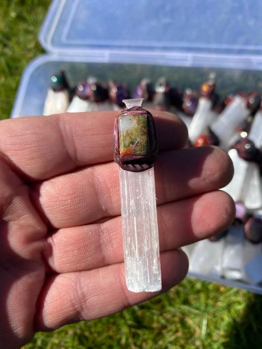 Buy & Sell Staffordshire South Staffordshire - Photos for Selenite & Unakite Pendant, Wednesbury
