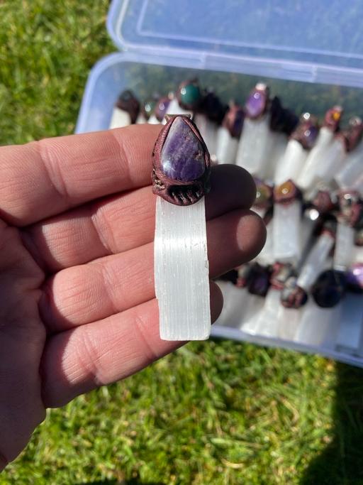 Buy & Sell Staffordshire South Staffordshire - Photos for Selenite and Amethyst pendant, Wednesbury