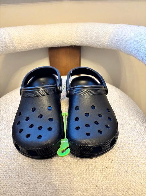 Buy & Sell Hampshire Fareham - Photos for Unisex Black Crocs -W6 - M5