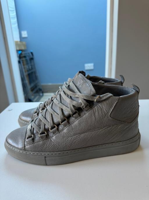Buy & Sell Bexley Barnehurst - Bexley - Photos for Belenciaga