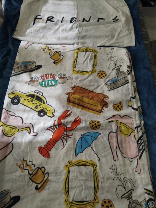 Buy & Sell West Midlands Wolverhampton - Photos for Friends Bedding Single.