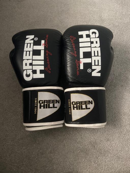 Buy & Sell West Midlands Birmingham - Photos for 16 oz boxing gloves
