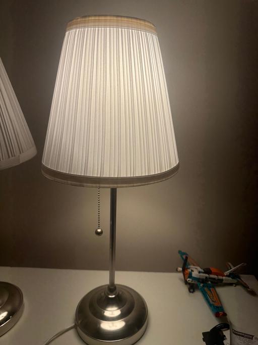 Buy & Sell Barnet Edgware - Barnet - Photos for Two lamps 75W