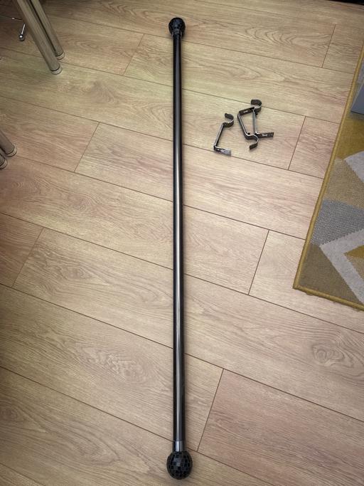 Buy & Sell West Midlands Dudley - Photos for Extendable curtain pole black