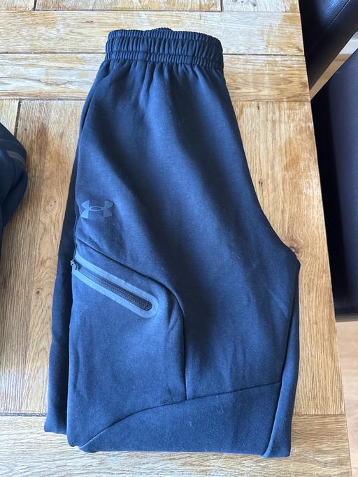 Buy & Sell East London Upper Clapton - East London - Photos for Tracksuit