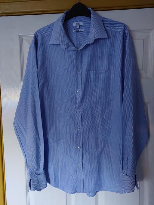 Buy & Sell Woodthorpe Charnwood - Photos for Mens blue/white shirt size 16